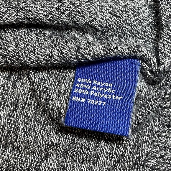 Apt. 9 | Marled Gray Long Sleeve Asymmetrical Hem Sweater | Medium - Picture 8 of 9